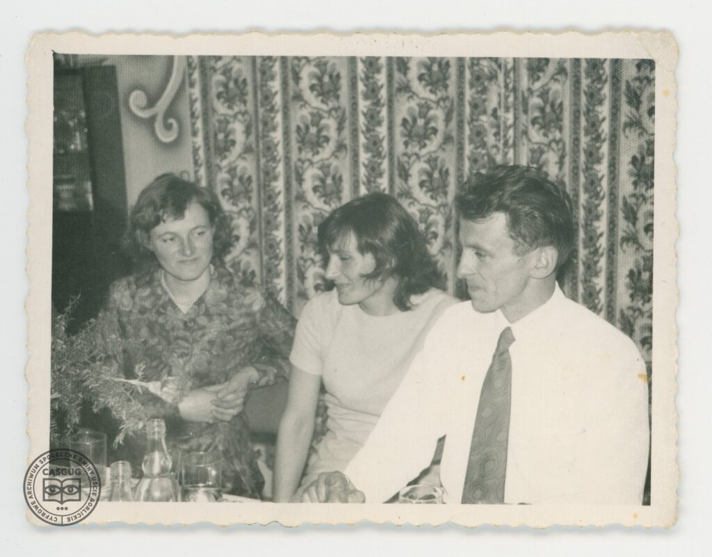 PL_1061_CASGUG_004_002_008