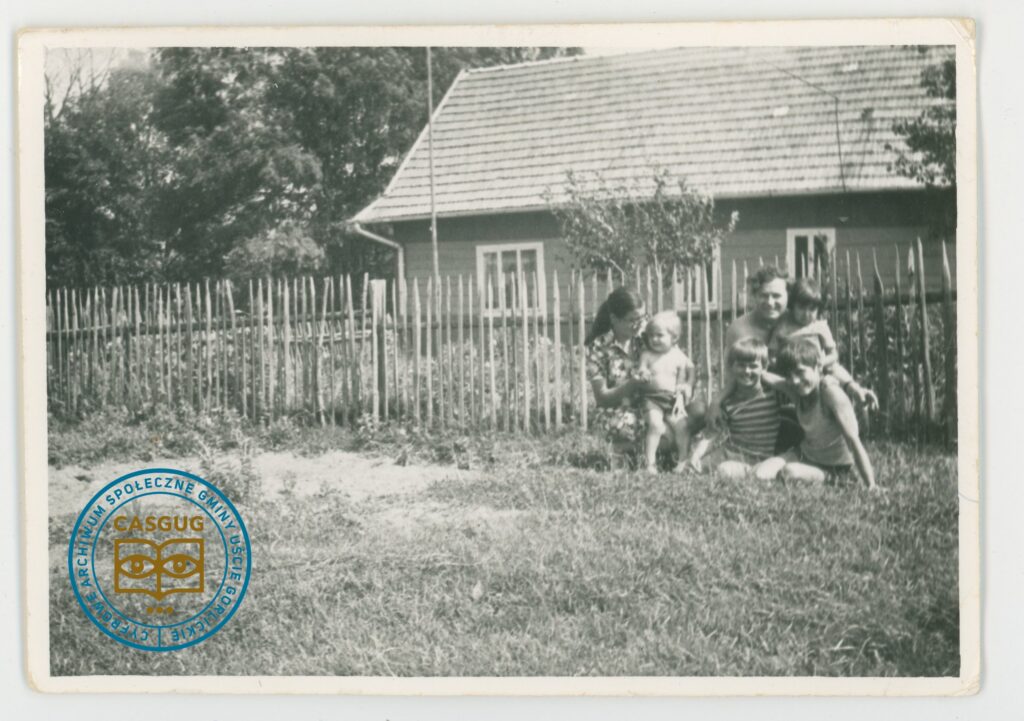 PL_1061_CASGUG_009_002_022