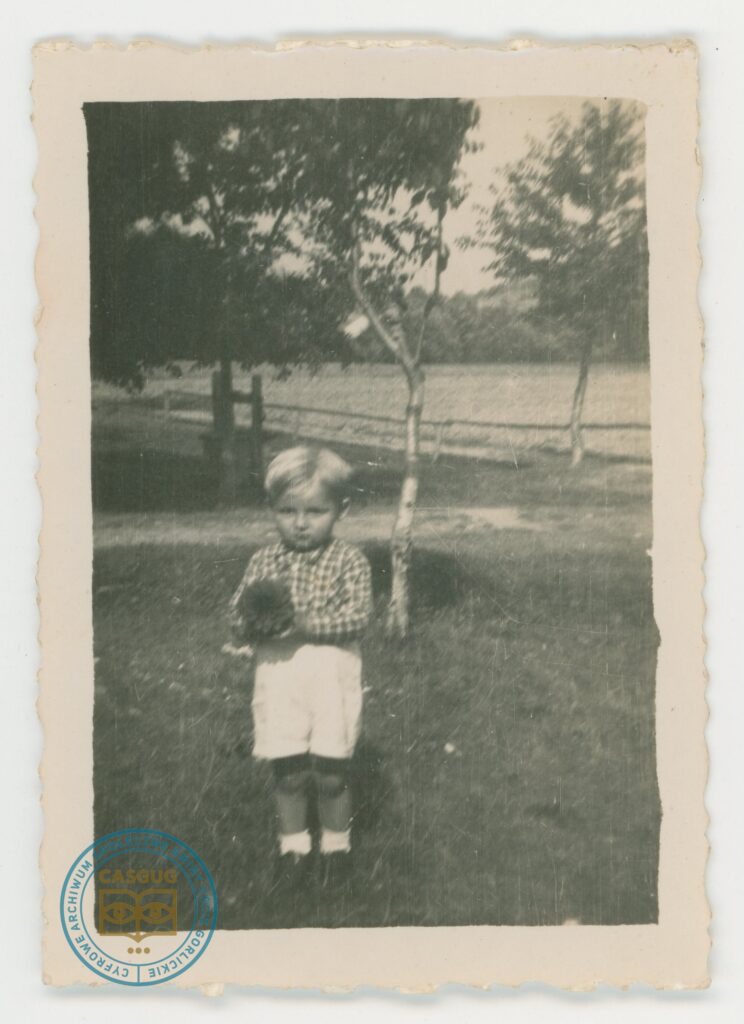 PL_1061_CASGUG_011_002_007