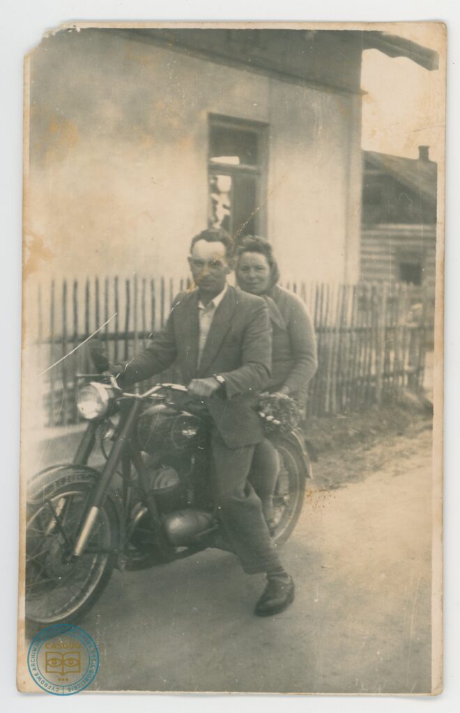 PL_1061_CASGUG_011_002_012