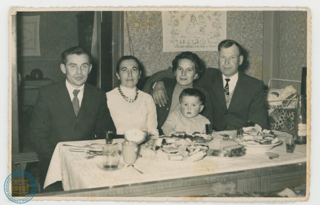 PL_1061_CASGUG_013_002_013