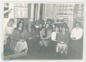 Janina Czuchta na "choince" w szkole Zdyni