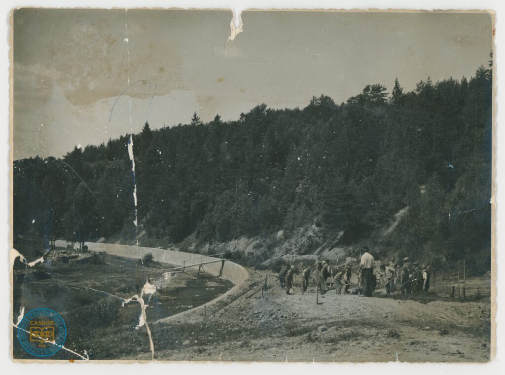 PL_1061_CASGUG_023_002_010