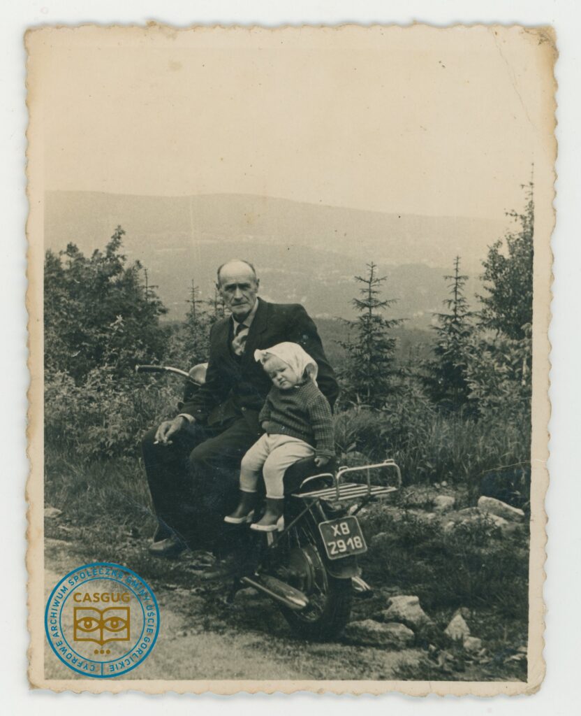 PL_1061_CASGUG_024_002_003