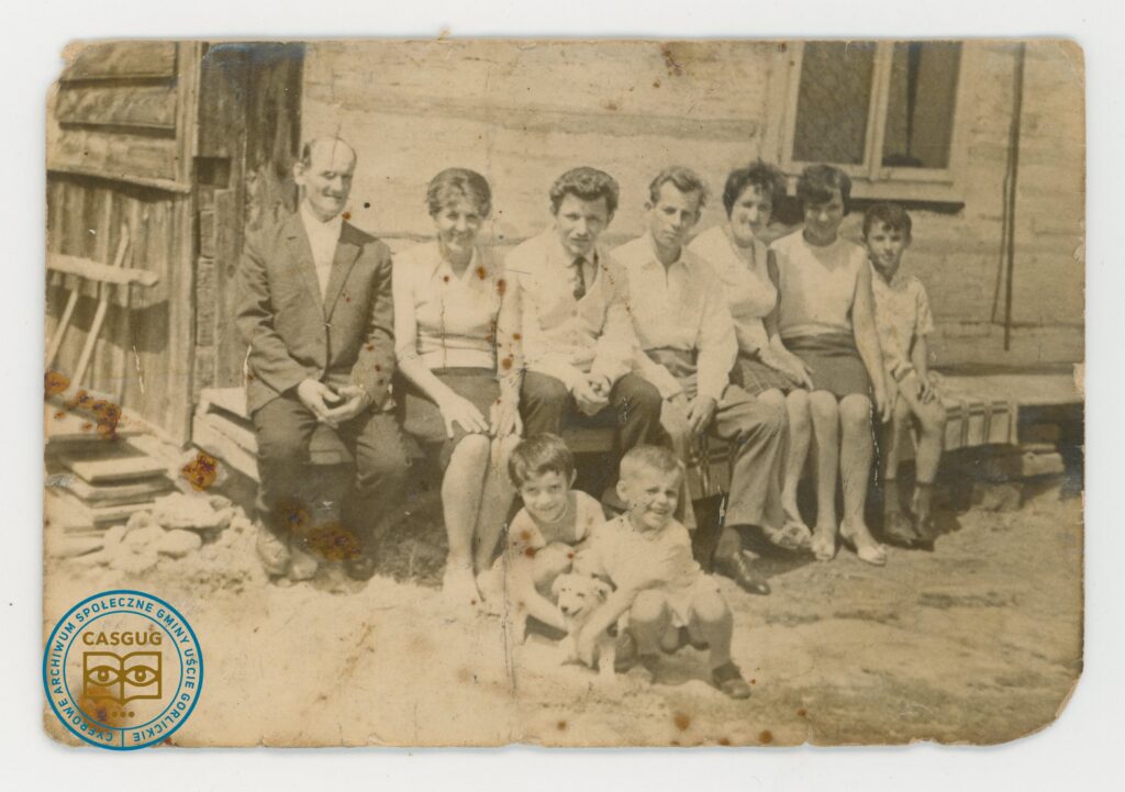 PL_1061_CASGUG_025_002_010