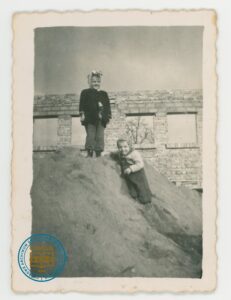 Krystyna Góral Okarma z bratem