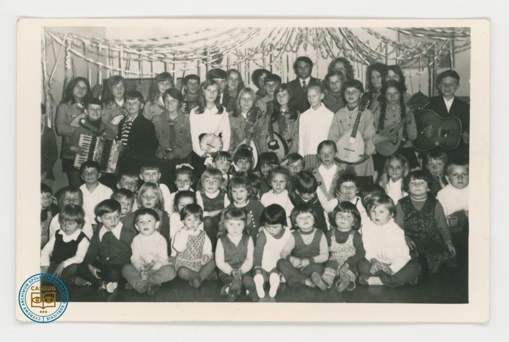 PL_1061_CASGUG_026_002_029