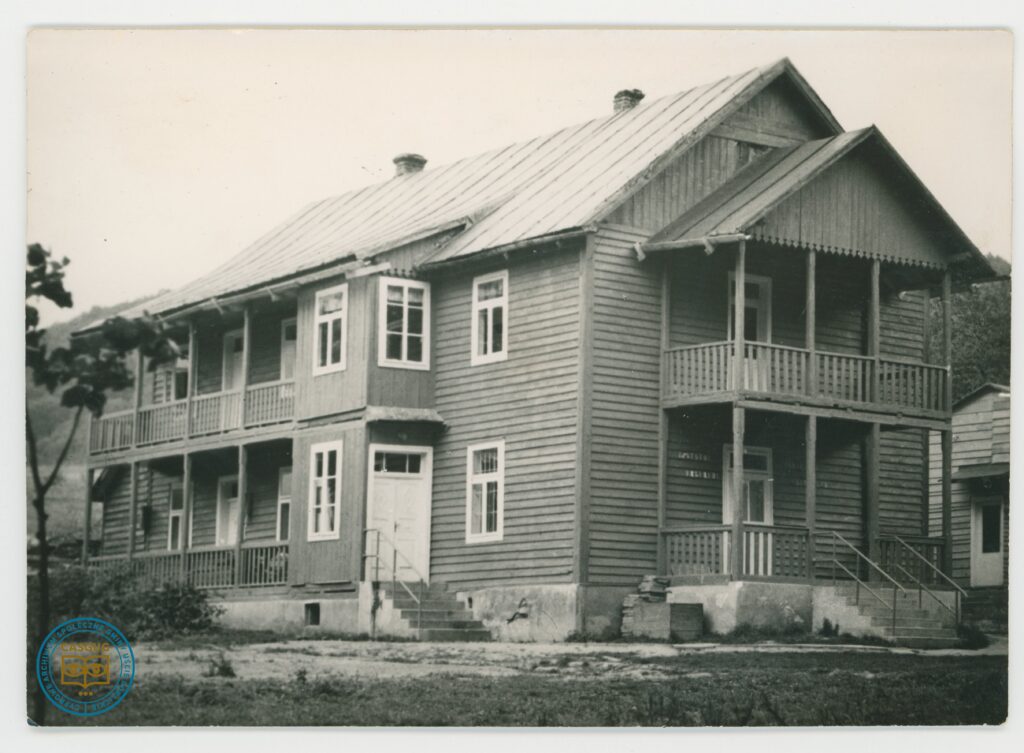 PL_1061_CASGUG_026_002_030