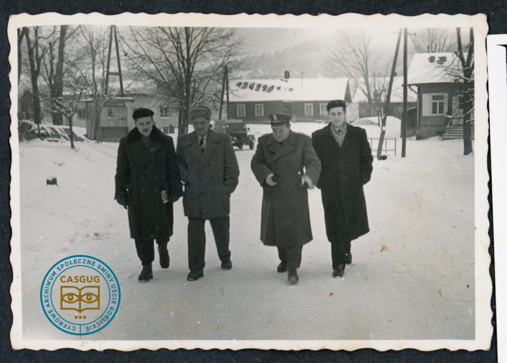 PL_1061_CASGUG_028_002_008