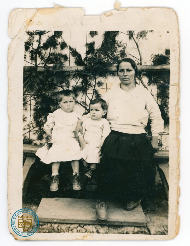 PL_1061_CASGUG_029_002_003