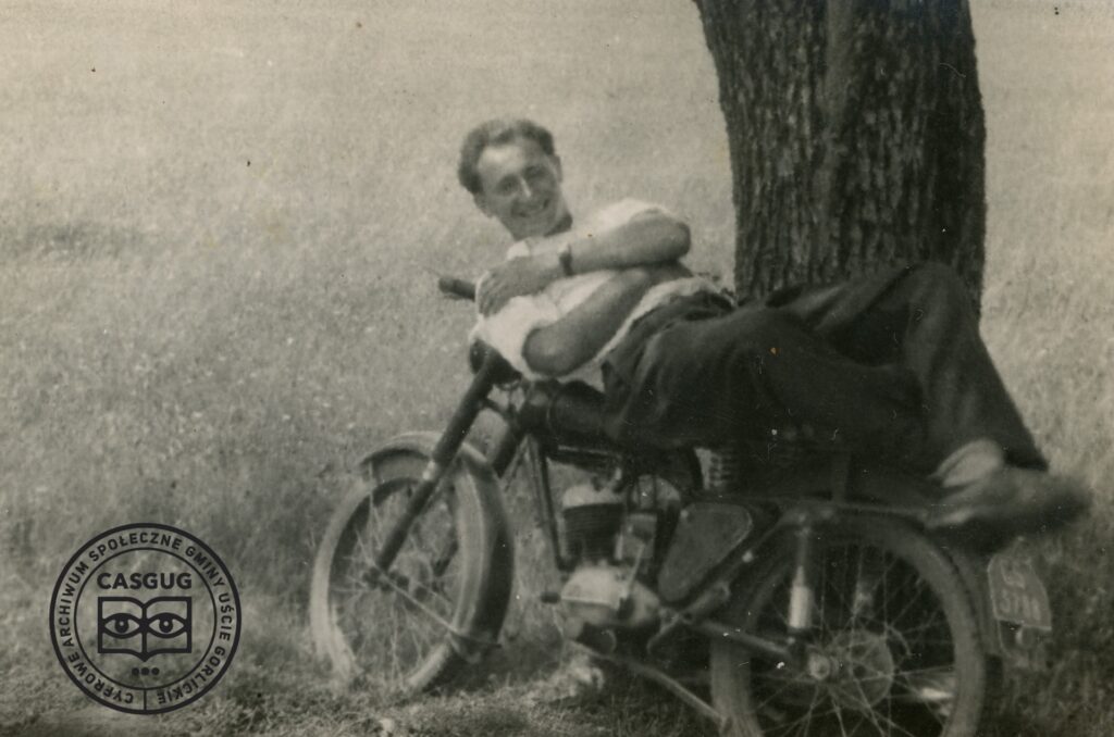 PL_1061_CASGUG_034_002_024