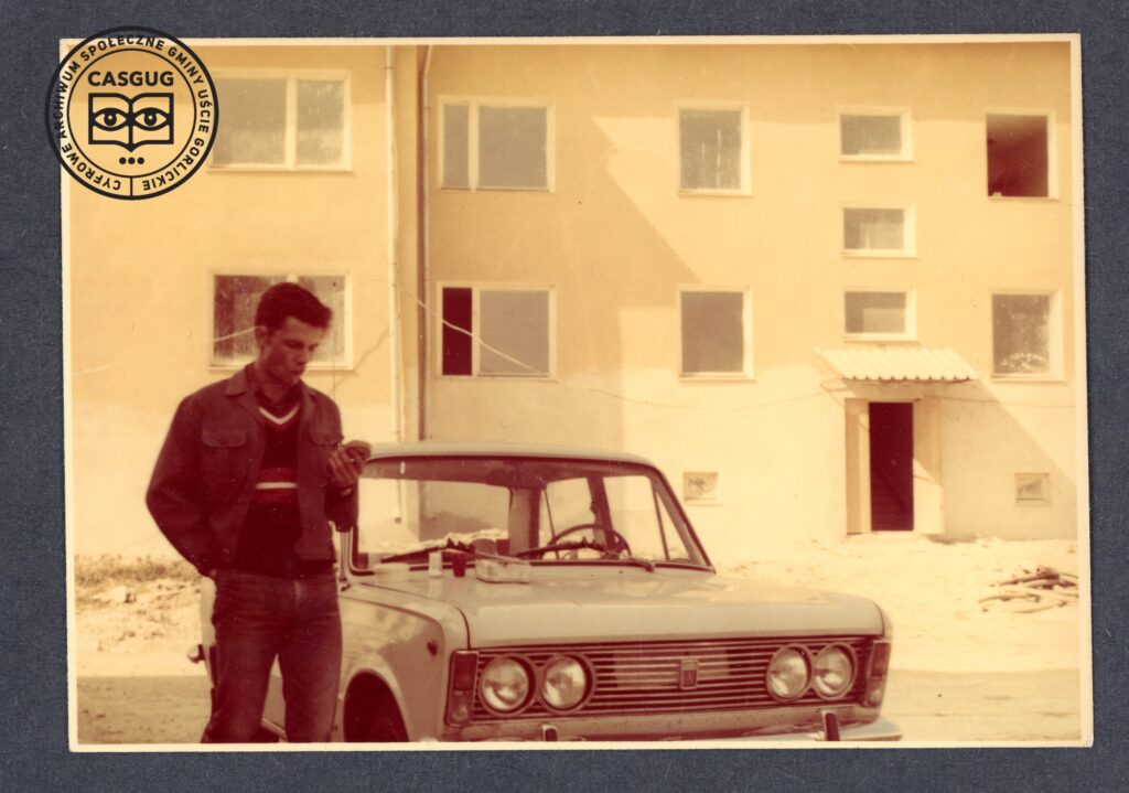 PL_1061_CASGUG_044_001_003