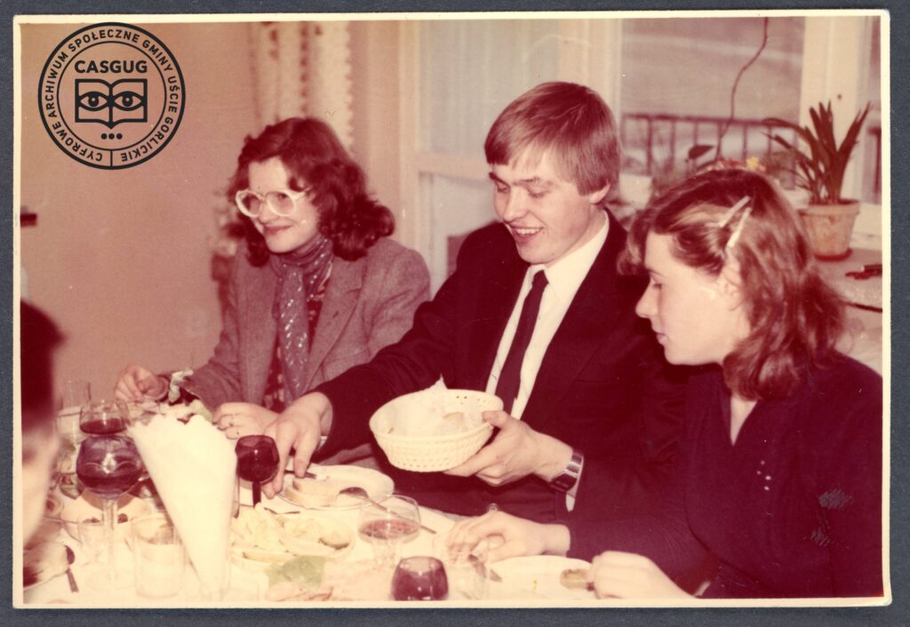 PL_1061_CASGUG_044_001_006