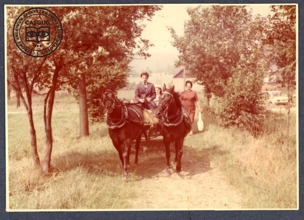 PL_1061_CASGUG_044_001_011