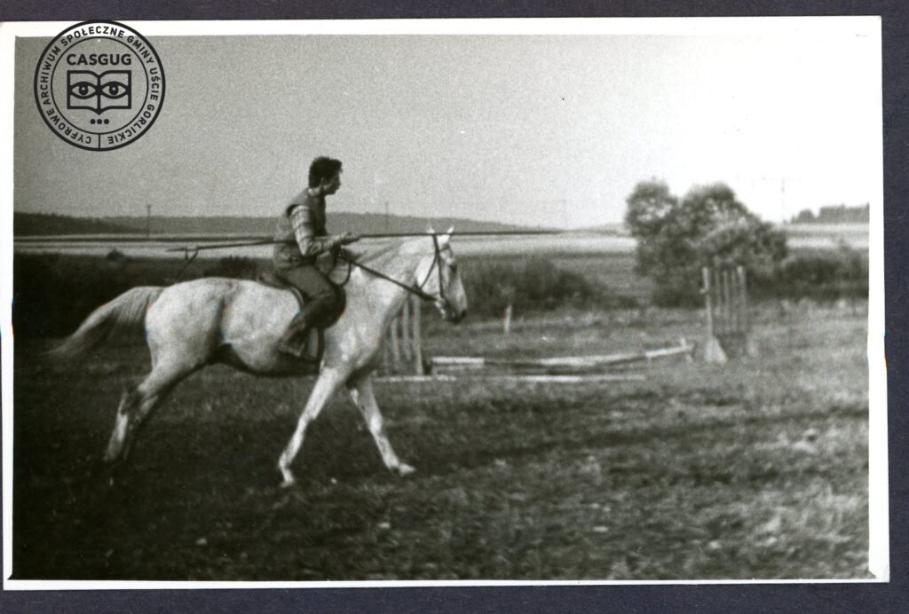 PL_1061_CASGUG_044_001_017