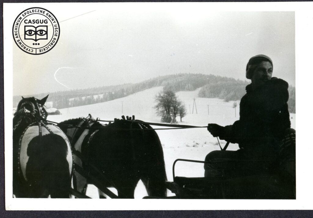 PL_1061_CASGUG_044_001_019