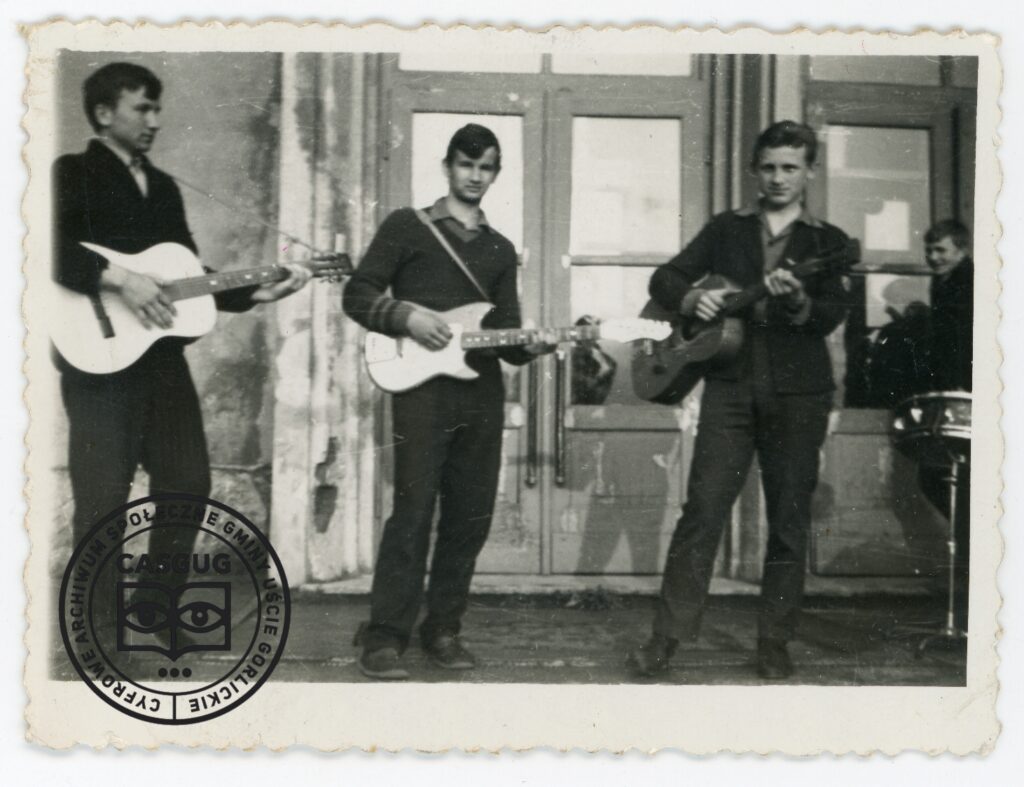 PL_1061_CASGUG_047_001_002