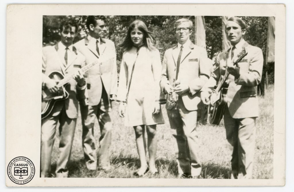 PL_1061_CASGUG_047_001_009