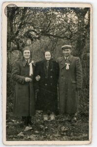 Teodor Sokół z Hańczowej z Teodozją Durkot i Eliaszem Kowalczykiem