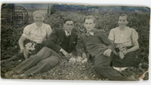 Maria Pyrcz ze znajomymi