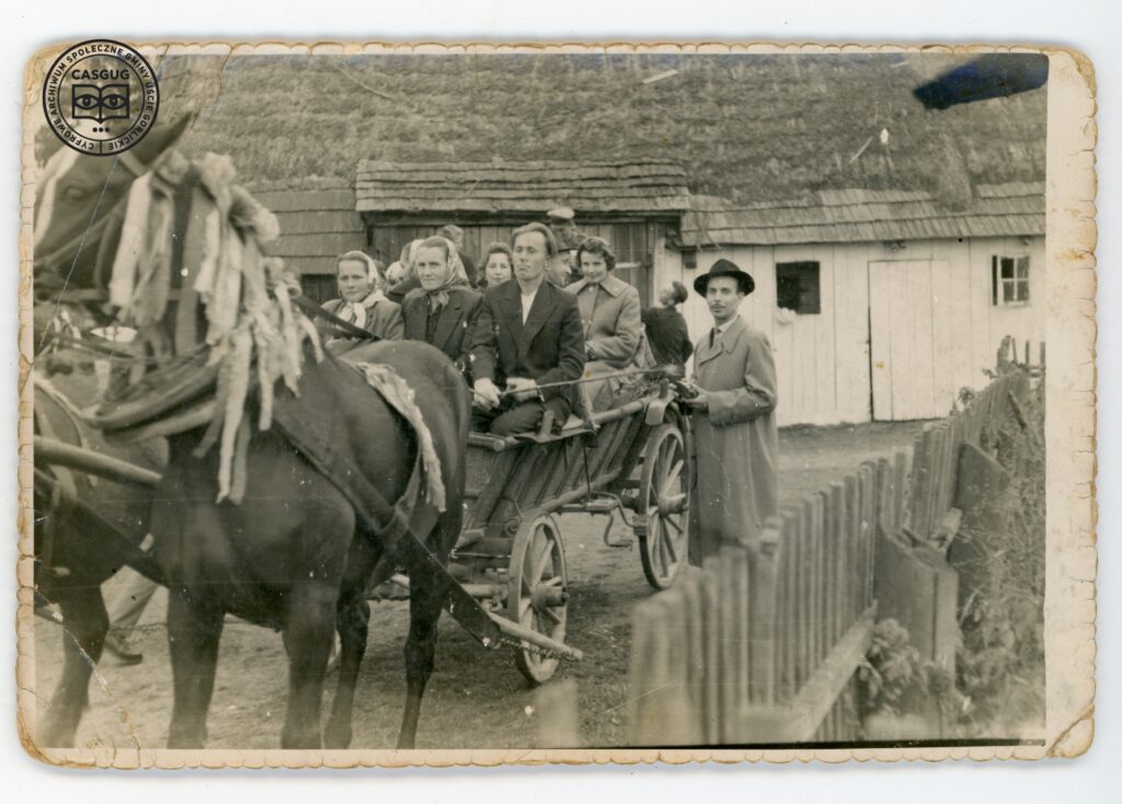 PL_1061_CASGUG_049_001_002