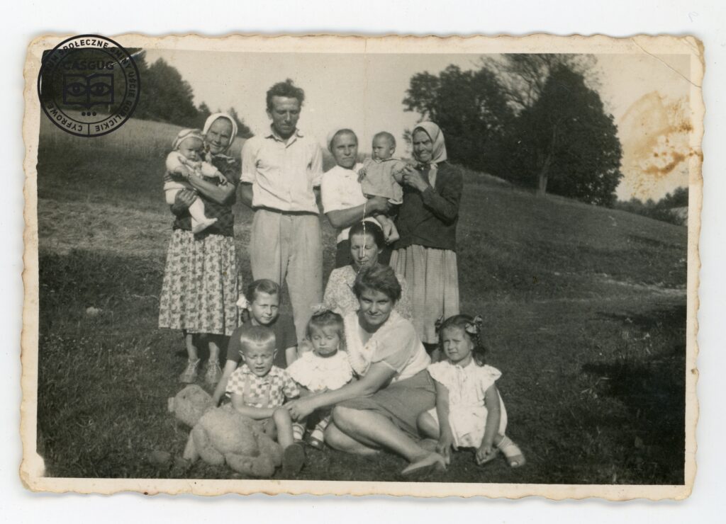 PL_1061_CASGUG_049_001_020