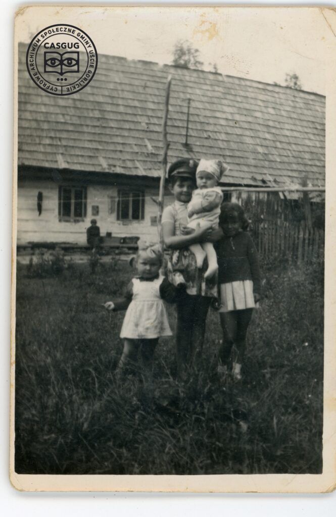 PL_1061_CASGUG_049_001_024