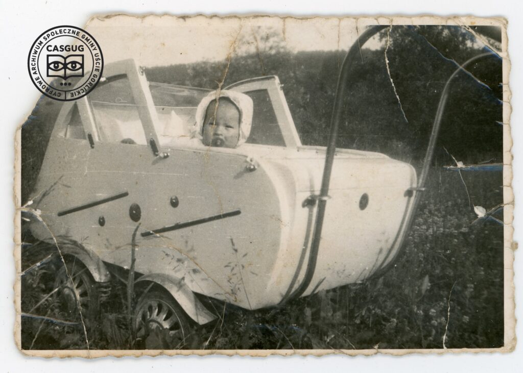 PL_1061_CASGUG_049_001_030