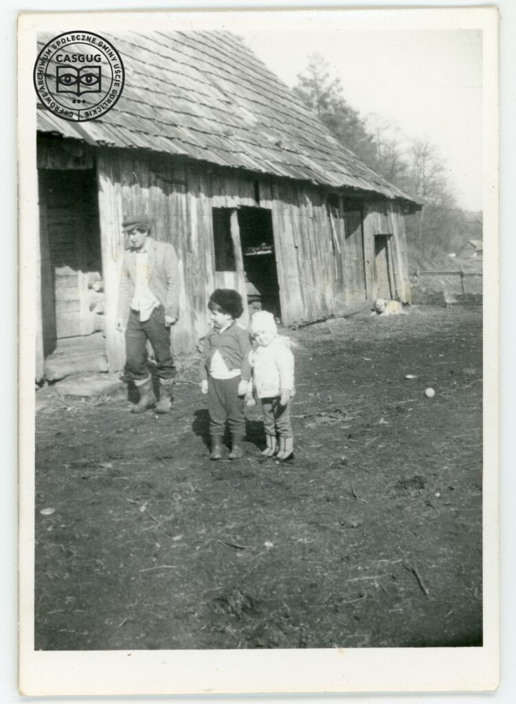 PL_1061_CASGUG_049_001_039