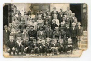 Wycieczka uczniów ze szkoły w Smerekowcu do Wieliczki