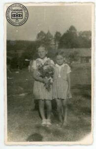 Siostry Irena i Helena (po mężu Nahacz) Barna