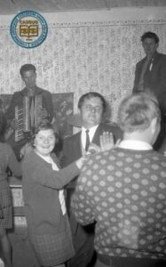 Tańce z kapelą podczas wesela Heleny i Andrzeja Michniaków