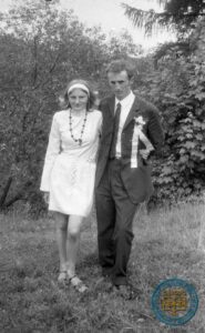 Jan Dziubak z Marią Semanicką (siostrą panny młodej) na weselu Marii i Stefana Semanickich